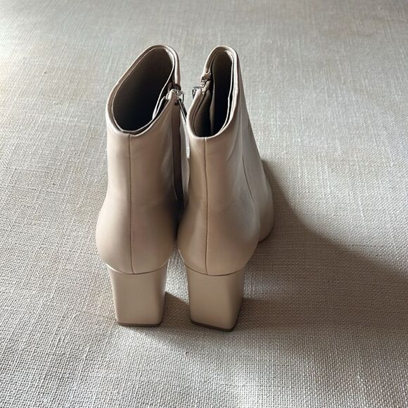 Marc Fisher Taupe YANARA HEELED BOOTIE Pointed Toe US 8.5 - Picture 5 of 12